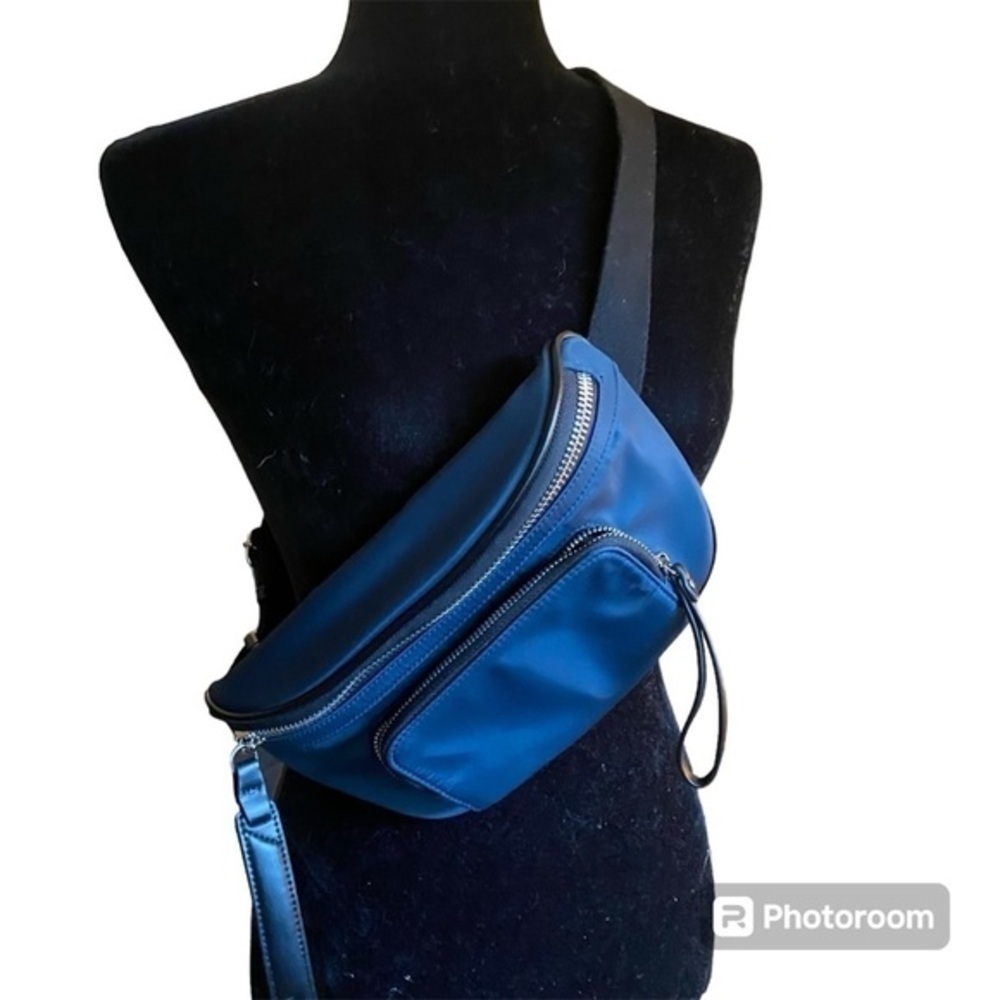 Christopher Kon crossbody ‘Fanny pack’ in rich navy blue shade with black detail - Picture 2 of 15